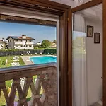 - Il Giardino Del Cigno Apartmanhotel Latisana
