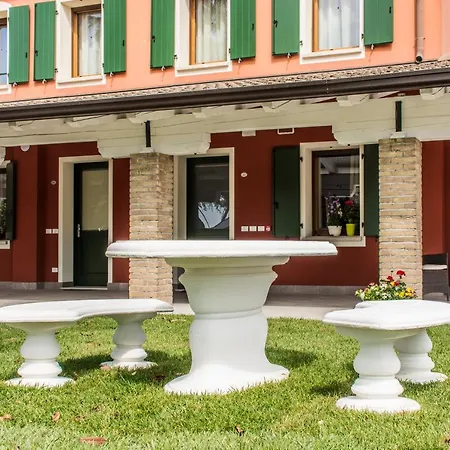 - Il Giardino Del Cigno 3*