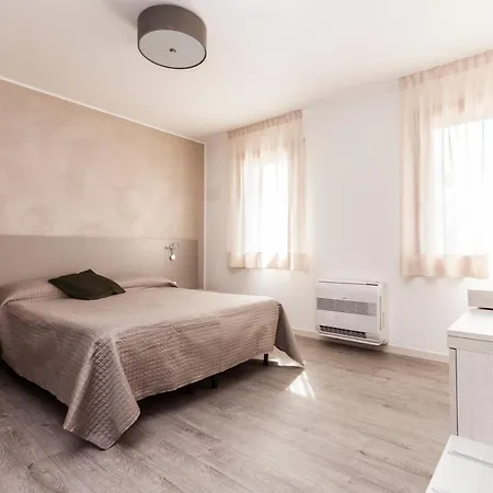 - Il Giardino Del Cigno شقة فندقية 3*