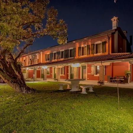 Apartmanhotel - Il Giardino Del Cigno Latisana