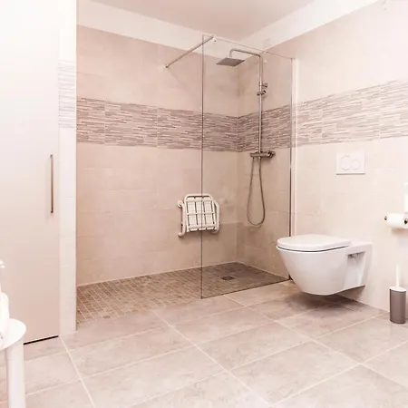 - Il Giardino Del Cigno لاتيسانا