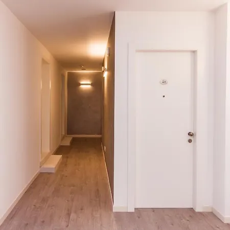 شقة فندقية - Il Giardino Del Cigno 3*