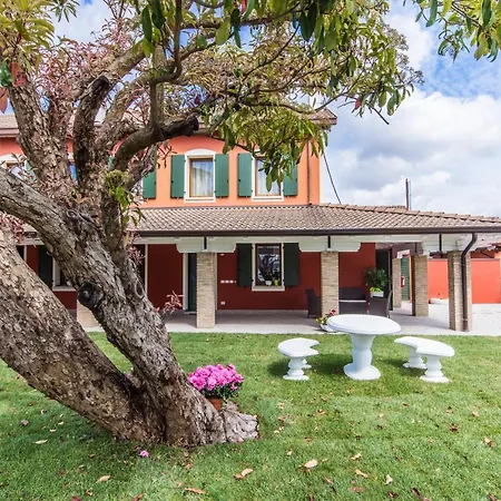 Apartmanhotel - Il Giardino Del Cigno