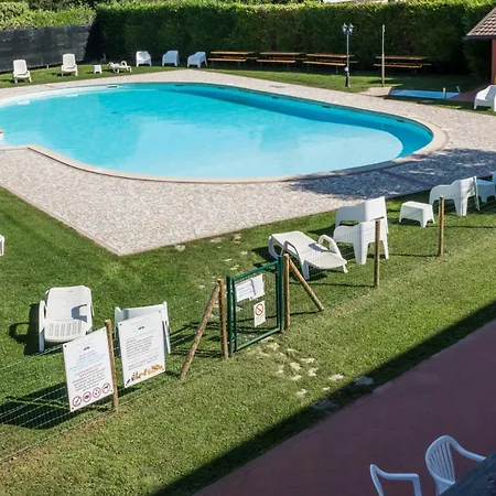 - Il Giardino Del Cigno Apartmanhotel