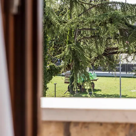 - Il Giardino Del Cigno Apartmanhotel 3*
