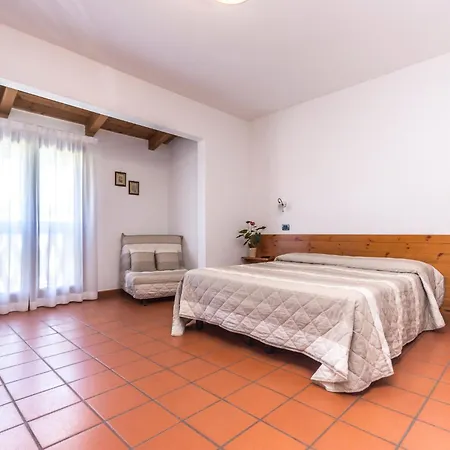 - Il Giardino Del Cigno Apart Otel 3*